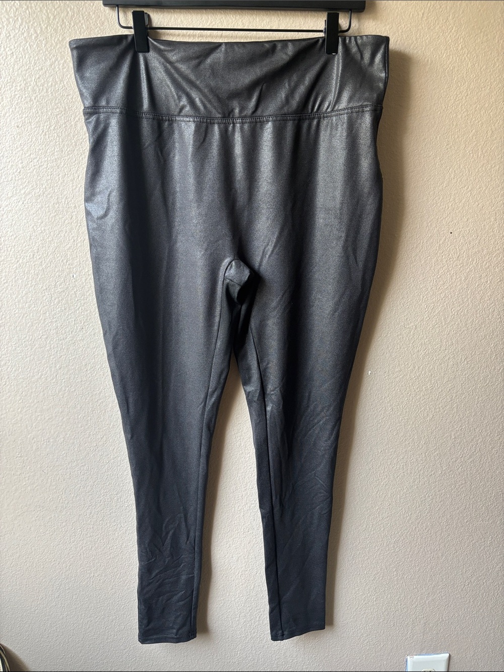 Serra Faux Leather High-Waist Leggings - Black